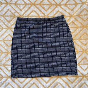 Forever 21 pattern pencil skirt